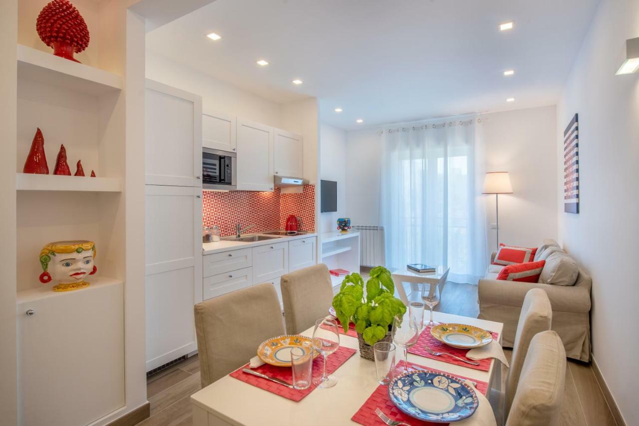 Solymar Apartments Sorrento Dış mekan fotoğraf